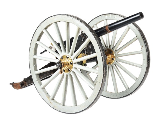 (A) FINE ANTIQUE HOTCHKISS 2 POUNDER CANNON ON ORIGINAL 1894 HOTCHKISS CARRIAGE.