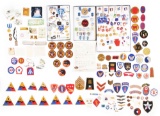 LARGE LOT OF US WWI AND WWII INSIGNIA