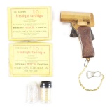 INTERNATIONAL FLARE SIGNAL CO. M2 PYROTECHNIC FLARE GUN WITH FLARES.