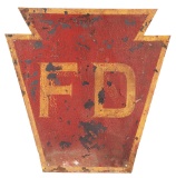 PENNSYLVANIA RAILROAD PAINTED METAL KEYSTONE TOWER SIGN W/ FD CALL LETTERING.