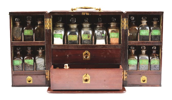 EARLY 19TH CENTURY MEDICAL CHEST OF THE SAME DESIGN USED AT SEA DURING THE AGE OF SAIL, WITH PERIOD