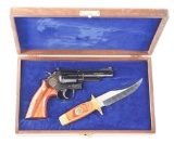 (M) CASED SMITH & WESSON MODEL 19-3 TEXAS RANGERS COMMEMMORATIVE DOUBLE ACTION REVOLVER WITH BOWIE K