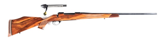 (M) WEATHERBY MARK V BOLT ACTION RIFLE WITH BOX.