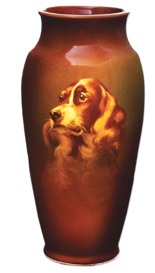 HUNTER ARMS SHOOTING TROPHY 13" LENOX VASE.