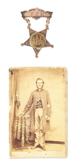 MARYLAND CDV OF A SOLDIER AND INSCRIBED GAR BADGE.
