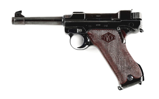 (C) SCARCE HIGH CONDITION FINNISH VKT L-35 LAHTI SERIES II SEMI-AUTOMATIC PISTOL WITH HOLSTER.
