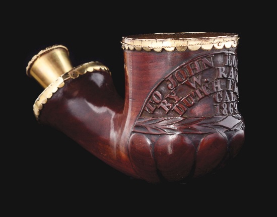 ANTIQUE CARVED WOOD PIPE WITH GOLD FITTINGS