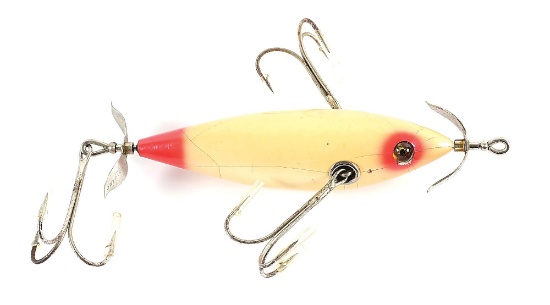 HEDDON 702 THREE HOOK DOWAGIAC MUSKY MINNOW IN RED EYES & TAIL FINISH