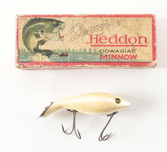 HEDDON 5000 TADPOLLY IN PEARL WITH A RARE BOX