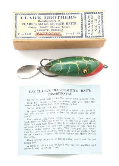 CLARK MAKE EM BITE IN GREEN WITH BOX