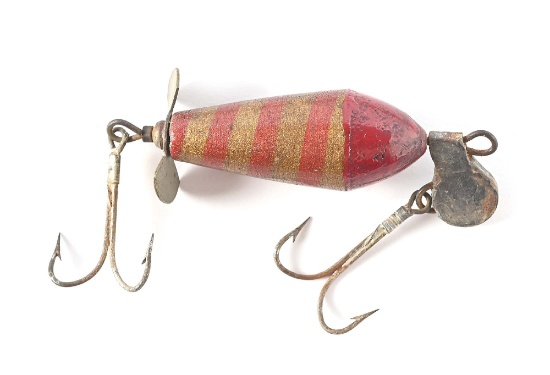 REEL LURE IN RED & GOLD