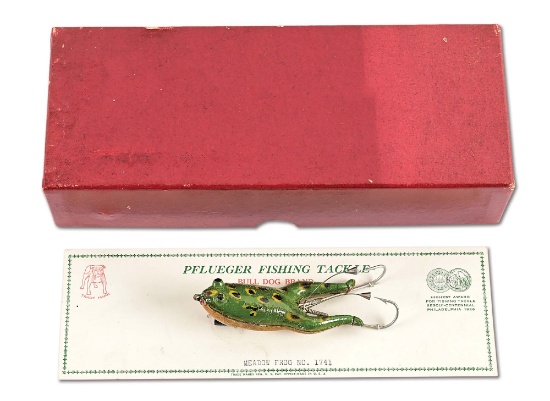 PFLUEGER MEADOW FROG ON CARD IN BOX
