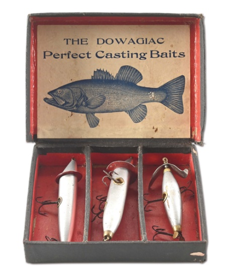 HEDDON 1904 “THE DOWAGIAC PERFECT CASTING BAITS” PRESENTATION BOX