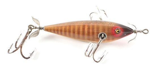 HEDDON 709R SWAYBELLY MUSKY MINNOW IN NATURAL SCALE