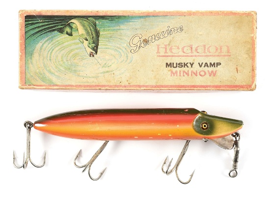 HEDDON 8" 7606 MUSKY VAMP IN RAINBOW IN BOX