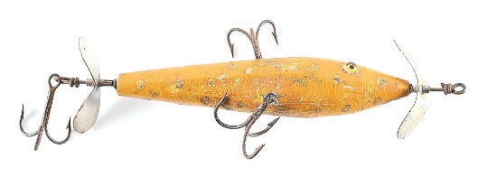 JOE PEPPER NATIONAL MINNOW IN GOLD SPOTTED