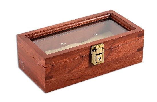 SMALL WOODEN DISPLAY CASE