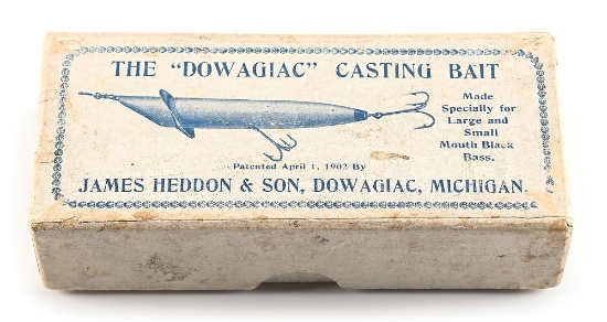 HEDDON 1903 OAK LEAF SLOPENOSE BOX