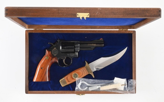(C) SMITH & WESSON MODEL 19-3 TEXAS COMMEMORATIVE DOUBLE ACTION REVOLVER