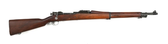 (C) SPRINGFIELD US MODEL 1903 BOLT ACTION RIFLE (1933).