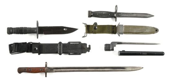 LOT OF 4: BAYONETS.