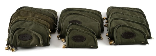LARGE LOT OF QUILTED HEAVY DUTY ZIPPERED HANDGUN CASES.