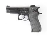(M) SMITH & WESSON MODEL 5904 SEMI-AUTOMATIC PISTOL.