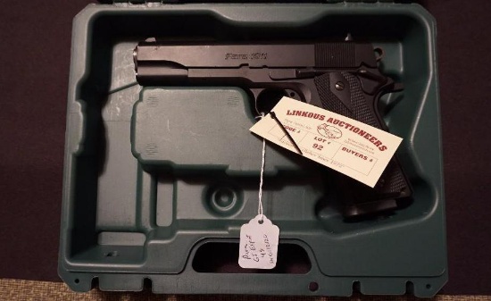 Model 1911 GF Export 45 Para 1911 with case
