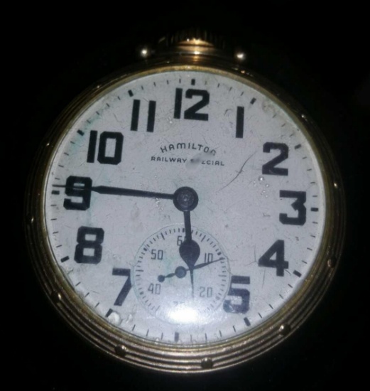 Hamilton Railroad Special, 21 jewel, lever set, with a scratch on dial
