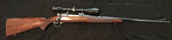Winchester Model 70 Bolt Action .22 Hornet with Leupold Scope