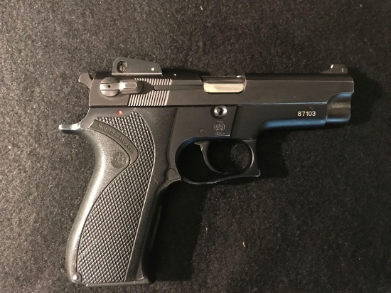 Smith & Wesson Model 5904 9mm Semi Auto