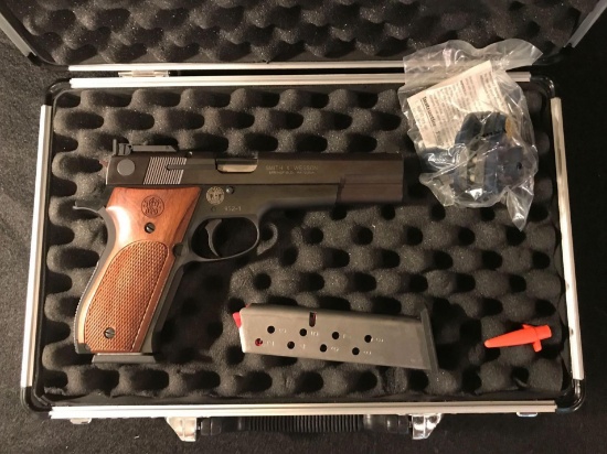 Smith & Wesson 952-1 9mm P