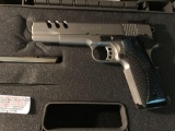 Smith & Wesson PC1911 Performance Center with Ports 45 auto