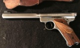 Ruger Competition Target Model MarkII 22LR with thumb Rest on Grip