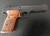 Smith & Wesson Model 41 Target Semi Auto 5 1/2