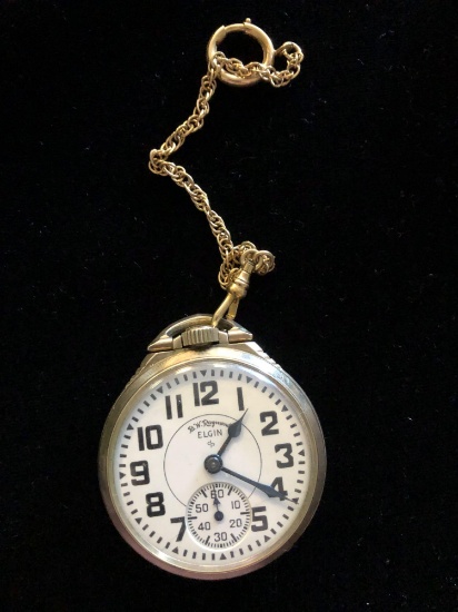 Elgin 571 BW Raymond with 6 inch chain and engraved leather pouch 21 jewels