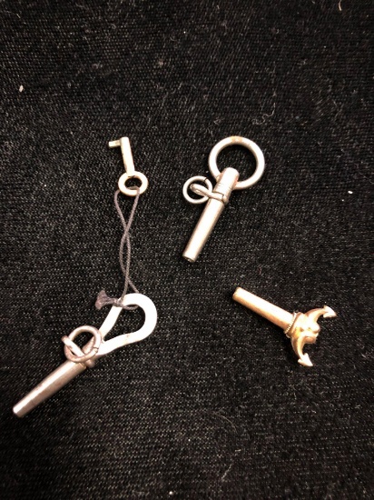 Lot of 4 watch Keys