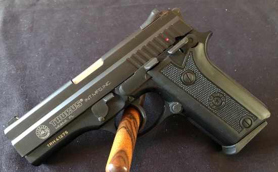 Taurus PT 911 9mm Para