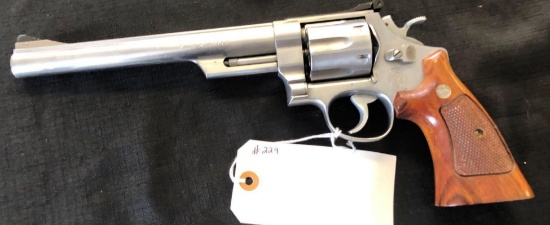 S & W Model 657-2 41 Mag 8" SS Barrel