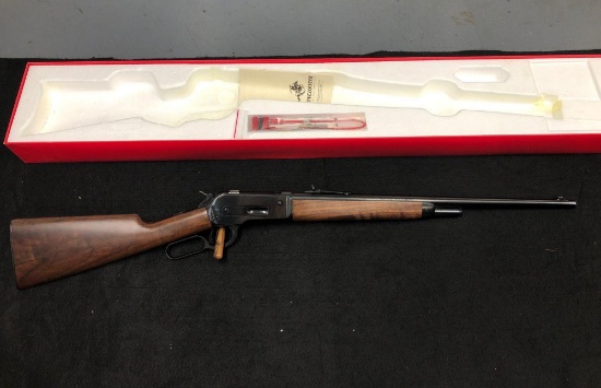 Winchester... Lever Action Riffle