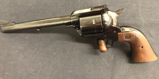 Ruger New Model Super Blackhawk 44 mag