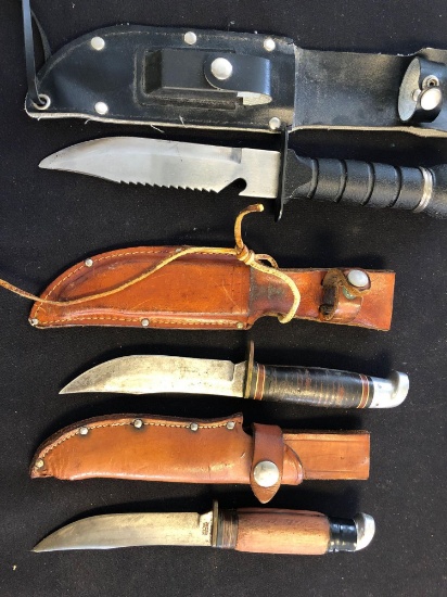 1 lot of 3 Hunting Knives
