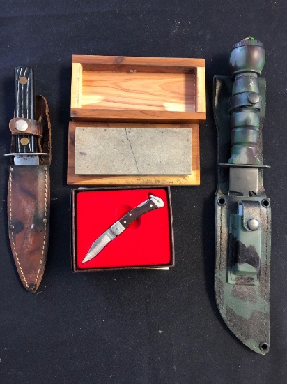 1 lot of 3 knives