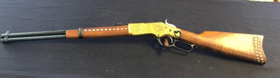A Uberti Italian Made Tribute .22 Mag Lever Action