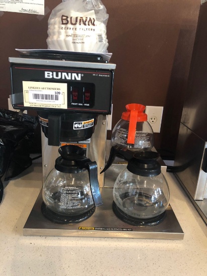 3 Burner VP17 Series Bunn Coffee Maker