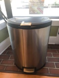 Trash Can - Stainless Steel with foot Pedal