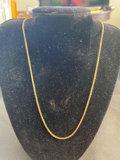 18" 14K Yellow Gold Fashion Necklace