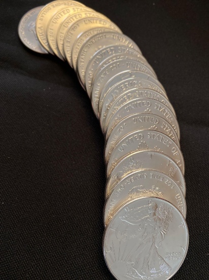1 Lot of 20 1993 Walking Liberty Silver Dollars