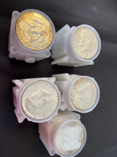 1 Lot of 100 1964 Kennedy Half Dollars