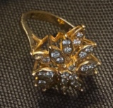 Ladies Diamond Cluster Ring Containing Round Brilliant Cut Diamonds Set in 14K Yellow Gold Mounting,